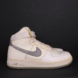 Sz 12 Nike Air Force 1 07 Basketball High Top Sneakers Shoes White Gray